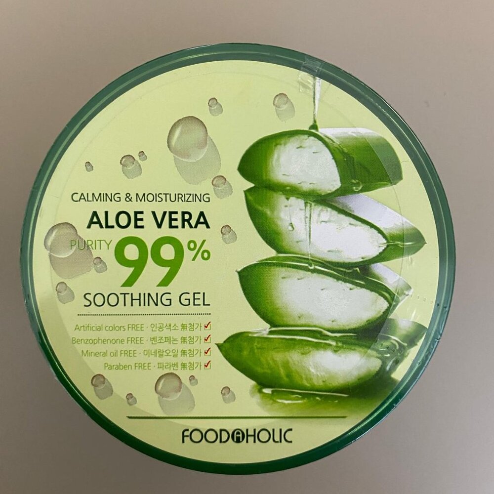 FOODAHOLIC 99% Pure Aloe Vera Soothing Gel - 300ml